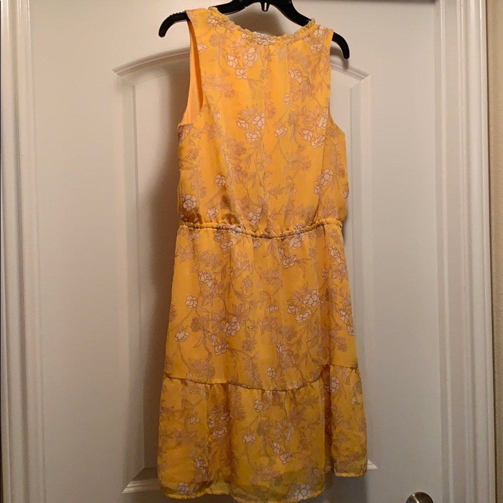 Dress - Picture 2 of 3